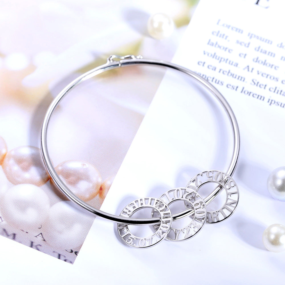 Personalized Bangle Bracelet with Round Shape Pendants
