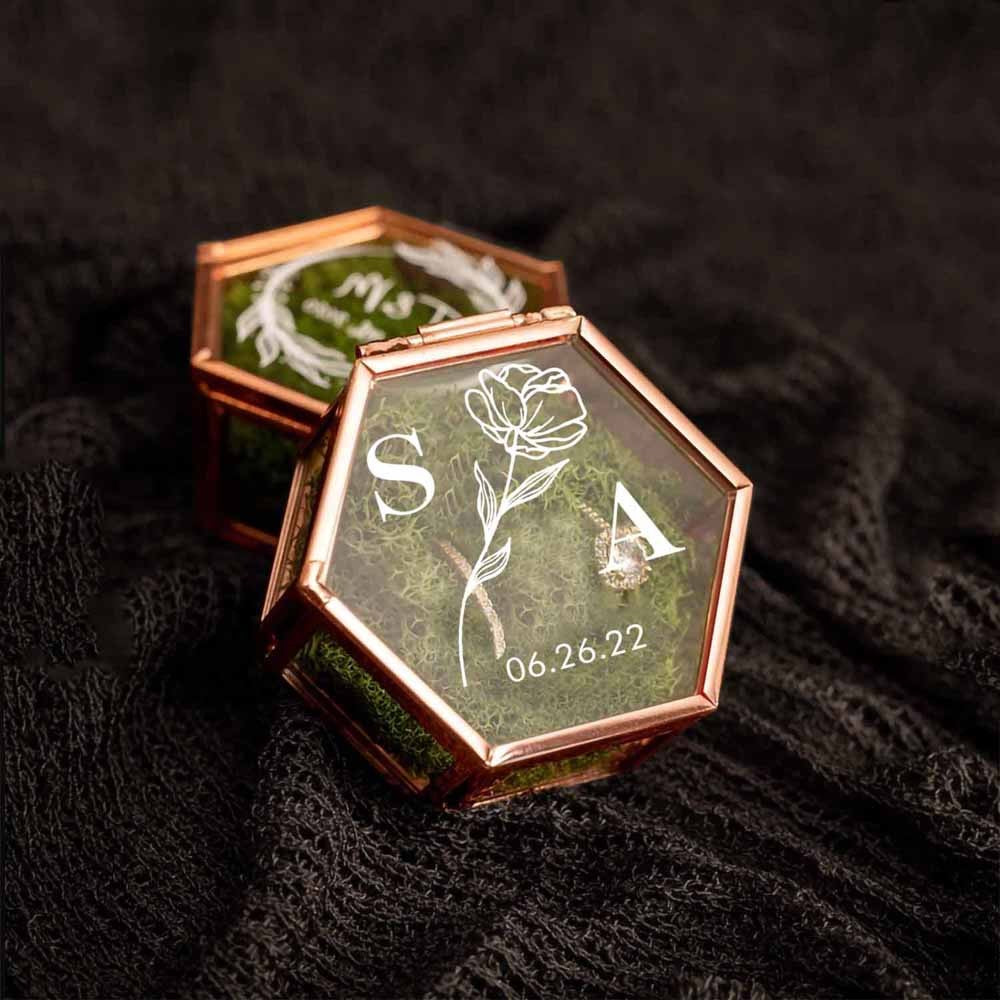 Hexagon Glass Ring Box with Moss, Names & Initials Ring Holder, Personalized Ring Box for Proposal/Wedding/Engagement