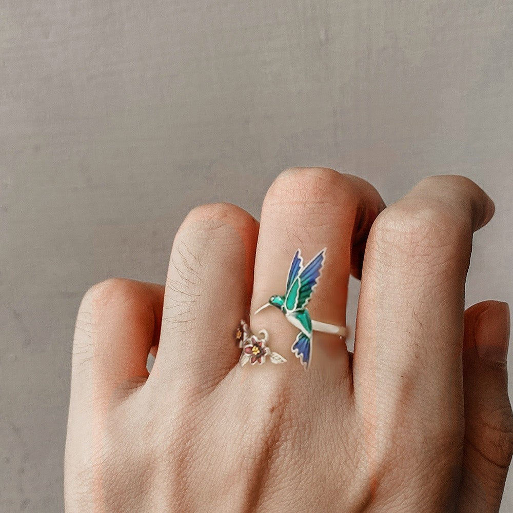 Custom Name Hummingbird Ring, Hummingbird Ring with Red Bell Flower, Hummingbird Stacking Ring, Adjustable Ring, Birds Pendant Ring, Gifts for Women