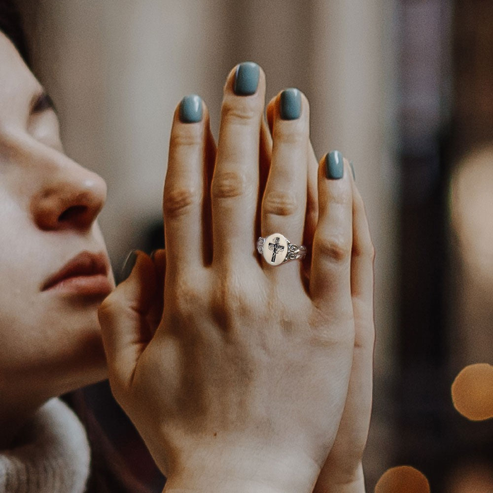Custom Birth Flower Bouquet Cross Ring, Let Go and Let God Ring, Sterling Silver Engraving Ring for Women, Mother's Day/Birthday Gifts, Gift for Her