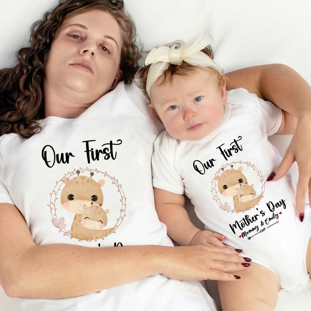 Our First Mother's Day Mom and Baby Set/Matching Shirt, Mummy and Baby Gift, Mama Baby Giraffes, T-shirt Bodysuit Romper Babygrow Vest Set, New Mom Gift, Mother's Day Gift