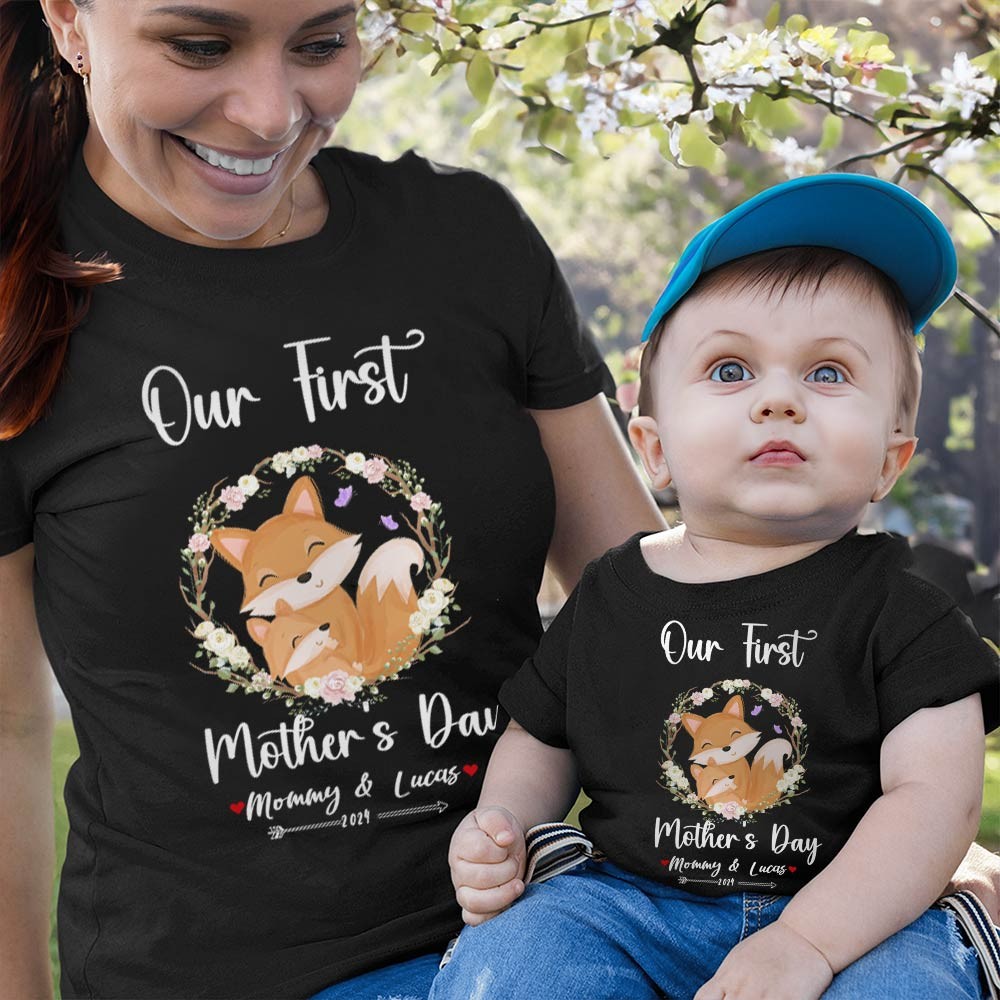 Our First Mother's Day Mom and Baby Set/Matching Shirt, Mummy and Baby Gift, Mama Baby Foxes, T-shirt Bodysuit Romper Babygrow Vest Set, New Mom Gift, Mother's Day Gift