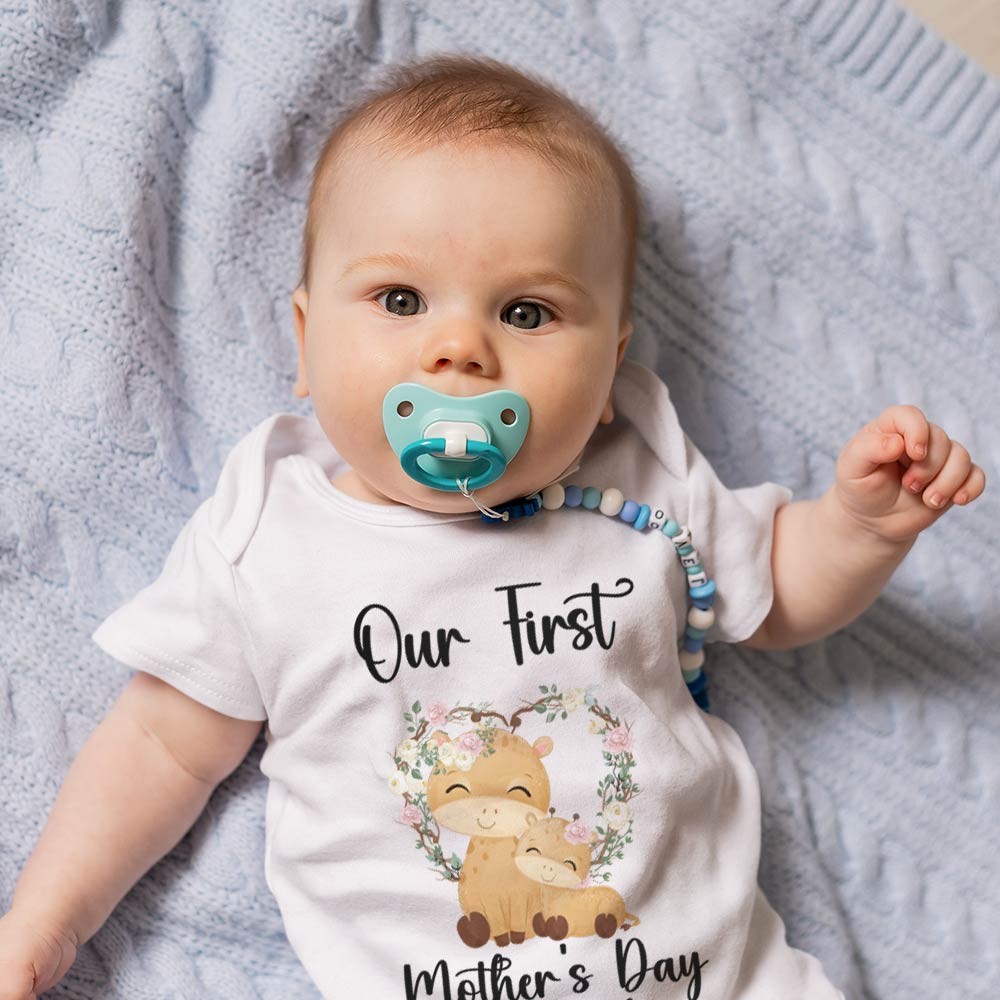 Our First Mother's Day Mom and Baby Set/Matching Shirt, Mummy and Baby Gift, Mama Baby Giraffes, T-shirt Bodysuit Romper Babygrow Vest Set, New Mom Gift, Mother's Day Gift