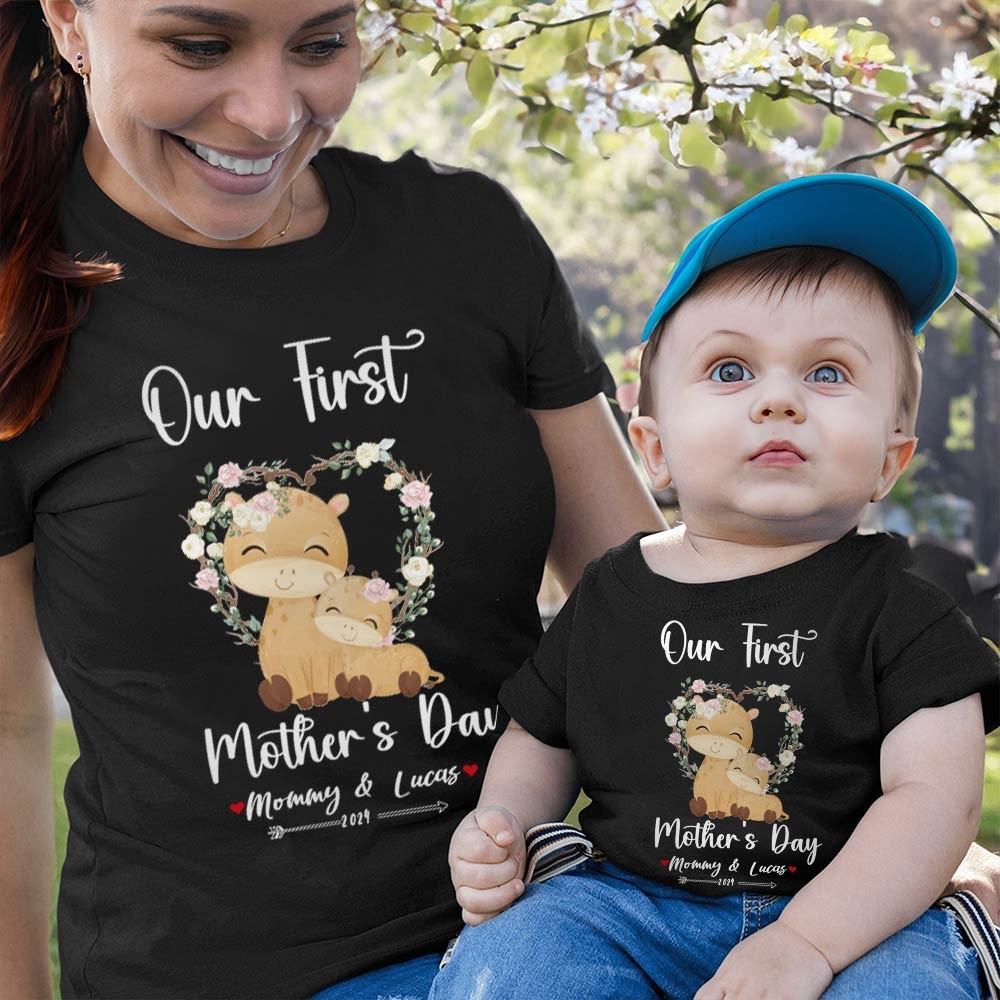 Our First Mother's Day Mom and Baby Set/Matching Shirt, Mummy and Baby Gift, Mama Baby Giraffes, T-shirt Bodysuit Romper Babygrow Vest Set, New Mom Gift, Mother's Day Gift