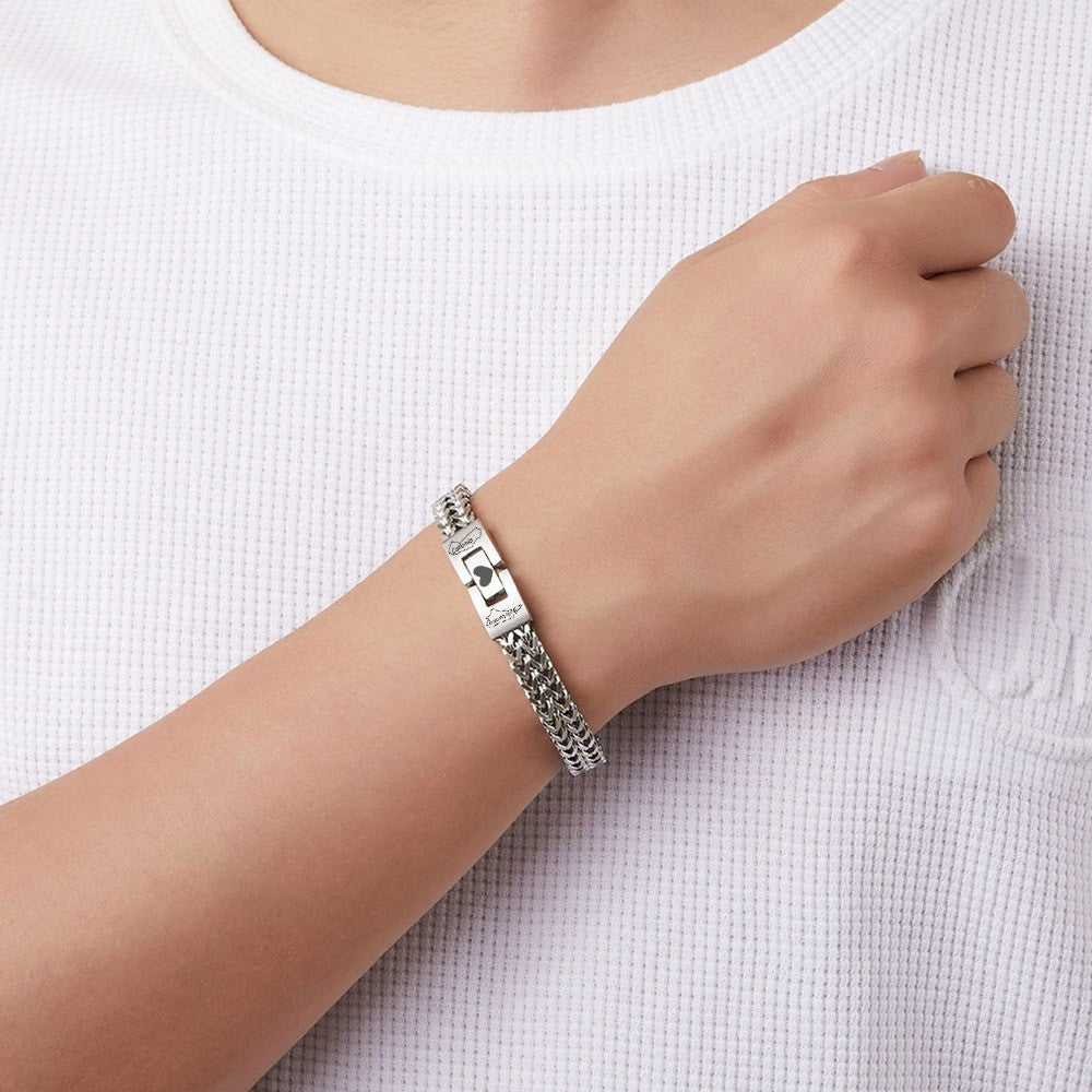 Custom Men's Stainless Steel Interlocking Bracelet with Engraved Names or Maps, Long Distance Relationship Gift for Him