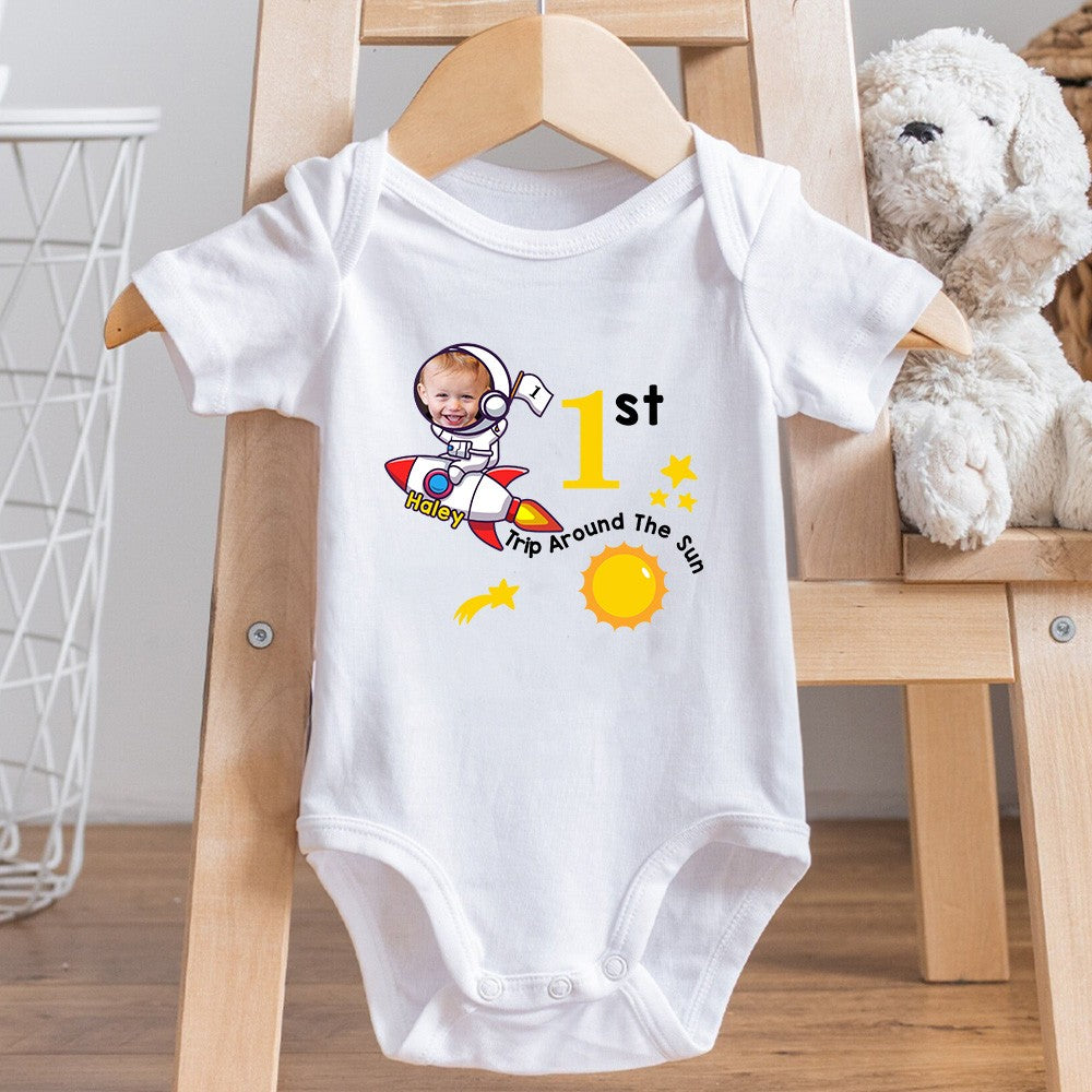 Personalized Baby's 1st Trip Around the Sun Parent-Child Clothing, Custom Memorial Photo & Name Baby Bodysuit, Baby Show Gift, Gift for Newborn/Family