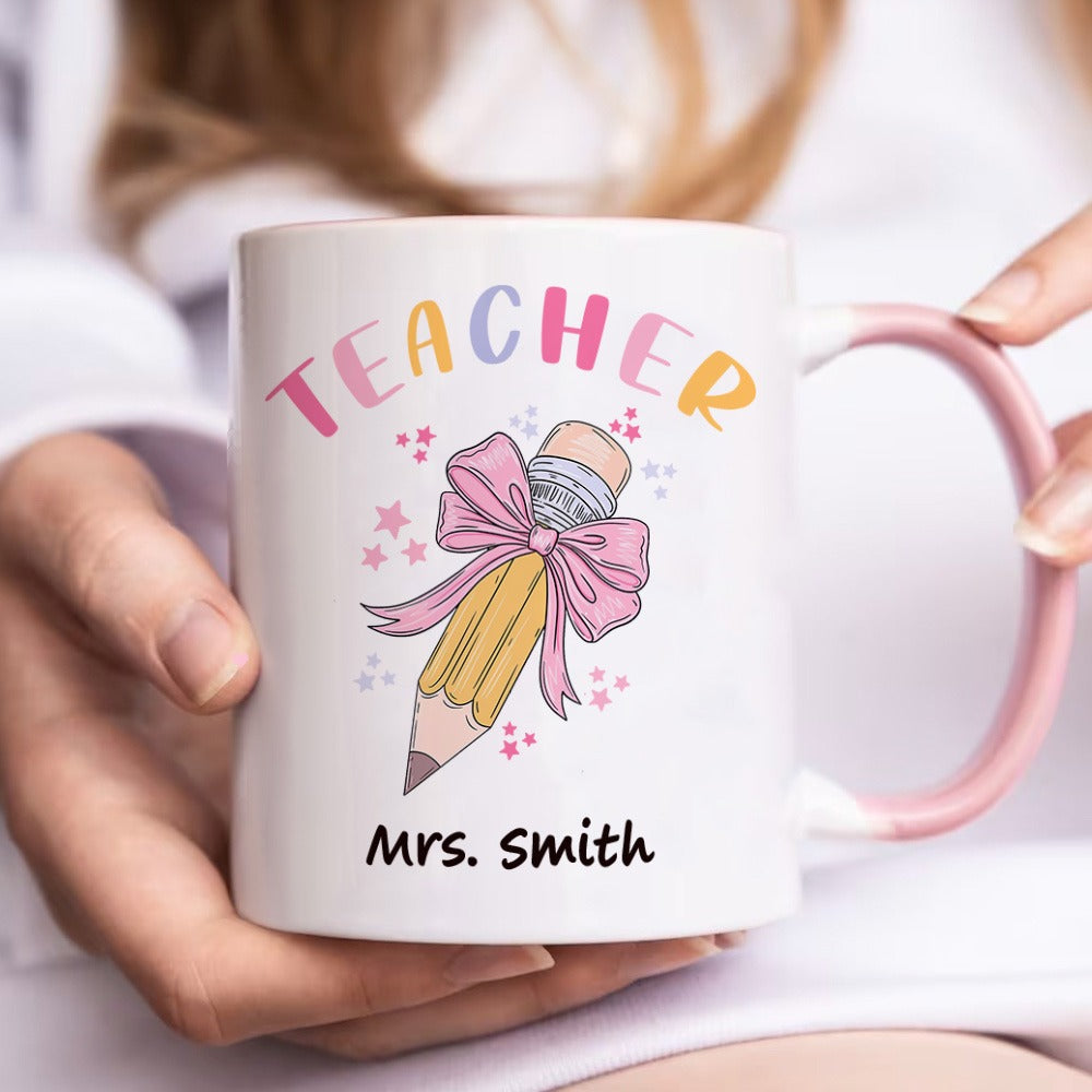 Personalized Pink Coquette Bow Pencil Mug with Teacher's Name, 11oz Ceramic Coffee Tea Cup, Teacher's Day/Appreciation/Christmas Gift for Teachers