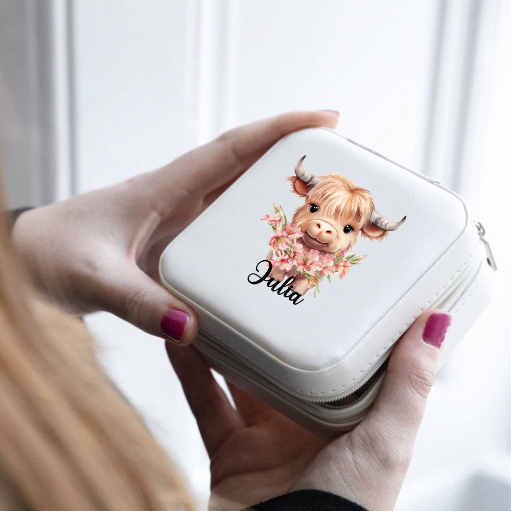 Personalized Name Birth Flower Highland Cow Jewelry Box, PU Leather Travel Jewelry Case, Birthday/Mother's Day Gift for Women/Girls/Highland Cow Lover