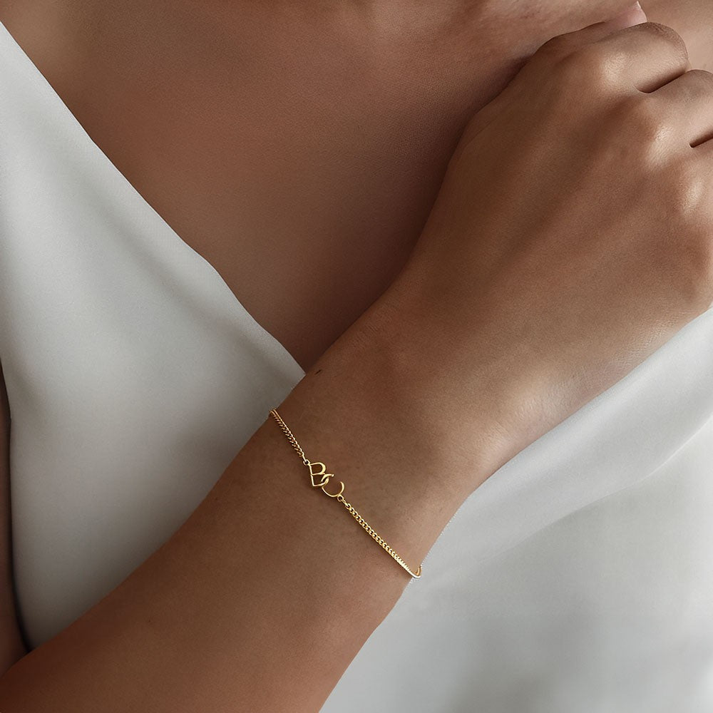 Custom Two Initials Bracelet with Birthstone, Interlocking Letters Curb Chain Bracelet, Stackable Name Charm Bracelet, Gift for Her/Mom/Best Friend