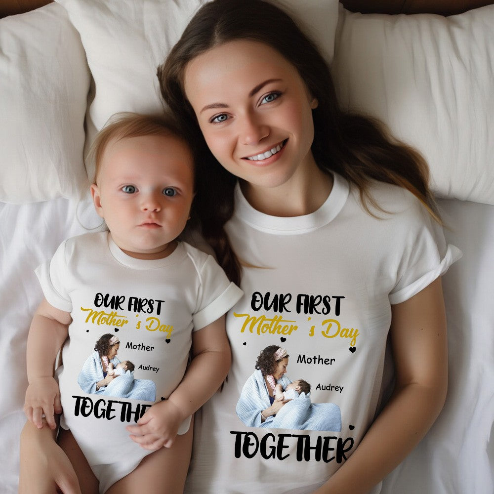 Personalized Name & Photo Our First Mother's Day Parent-Child Matching Shirts, 100% Cotton Mom T-Shirt & Baby Bodysuit Set, Gift for Newborns/New Mom