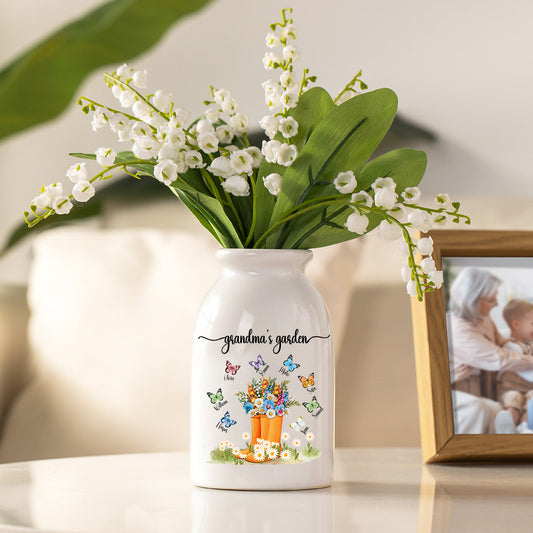 Personalized Names Butterfly Floral Boots Mug Vase, Grandma's Garden Ceramic Flower Vase, Home Decor, Birthday/Mother's Day Gift for Her/Mom/Grandma