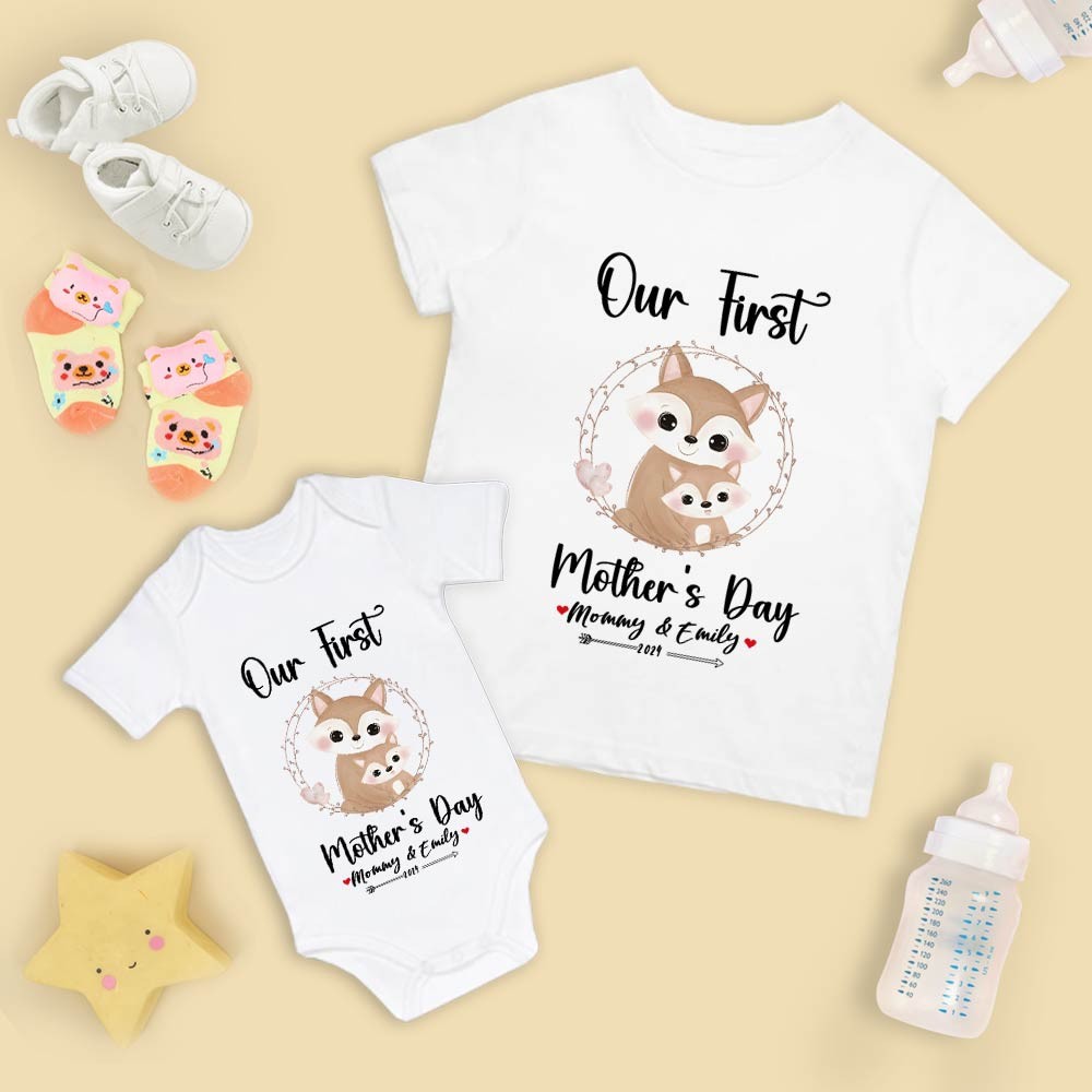 Our First Mother's Day Mom and Baby Set/Matching Shirt, Mummy and Baby Gift, Mama Baby Foxes, T-shirt Bodysuit Romper Babygrow Vest Set, New Mom Gift, Mother's Day Gift