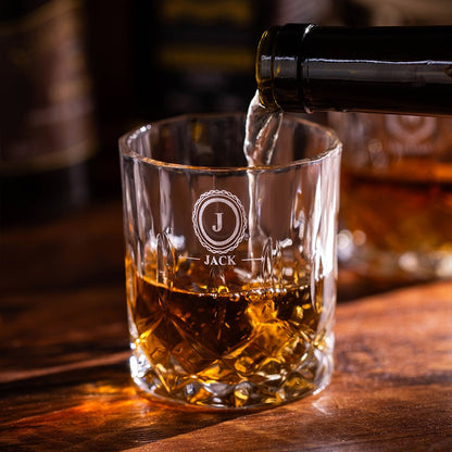 Personalized Name Engraved Whiskey Glass, 10oz Bourbon Whiskey Wine Glass, Alcohol Gift for Whiskey Drinker, Father's Day Gift for Dad/Groomsman/Men
